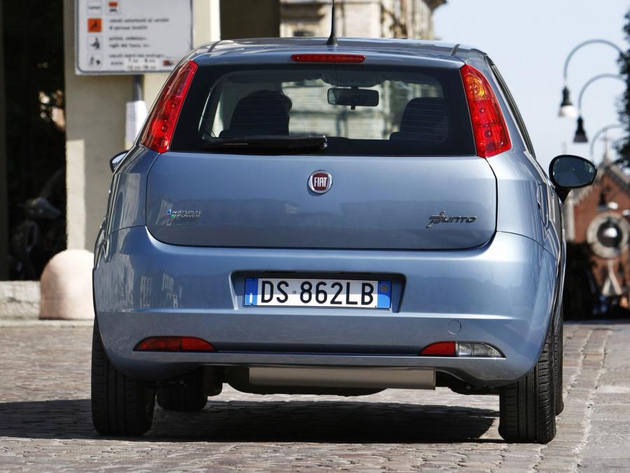  Fiat Grande Punto Natural Power 2008 года  (фото 25 из 56)